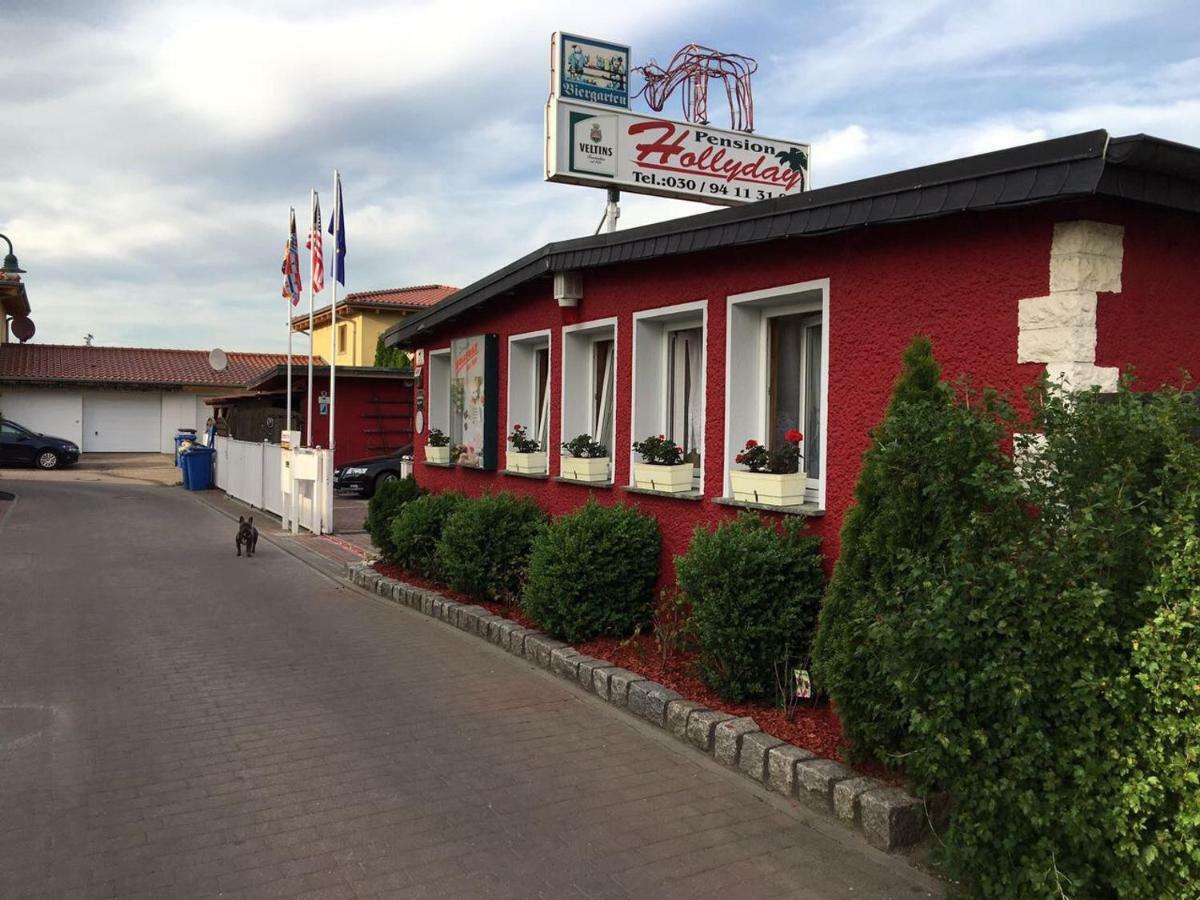 Pension Hollyday Ahrensfelde Dış mekan fotoğraf